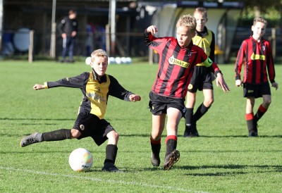 VordenJO11-RoodZwart 4-4